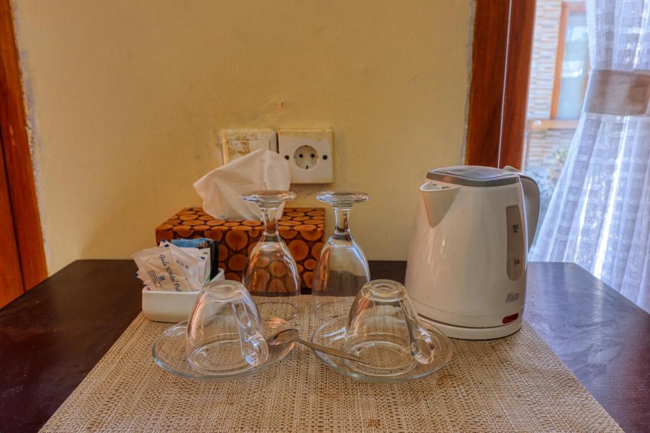 Nibugi Guest House Toyapakeh エクステリア 写真